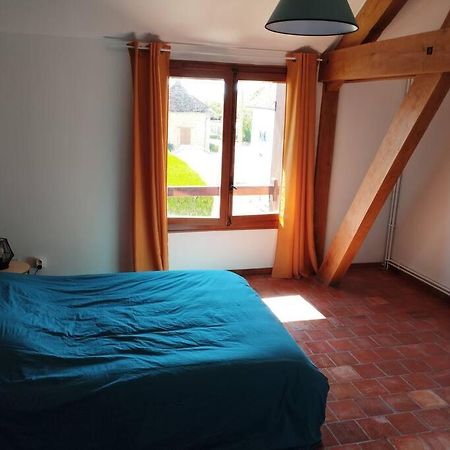 Appartement Dans Village Calme A 5 Min Des Lacs Mathaux エクステリア 写真